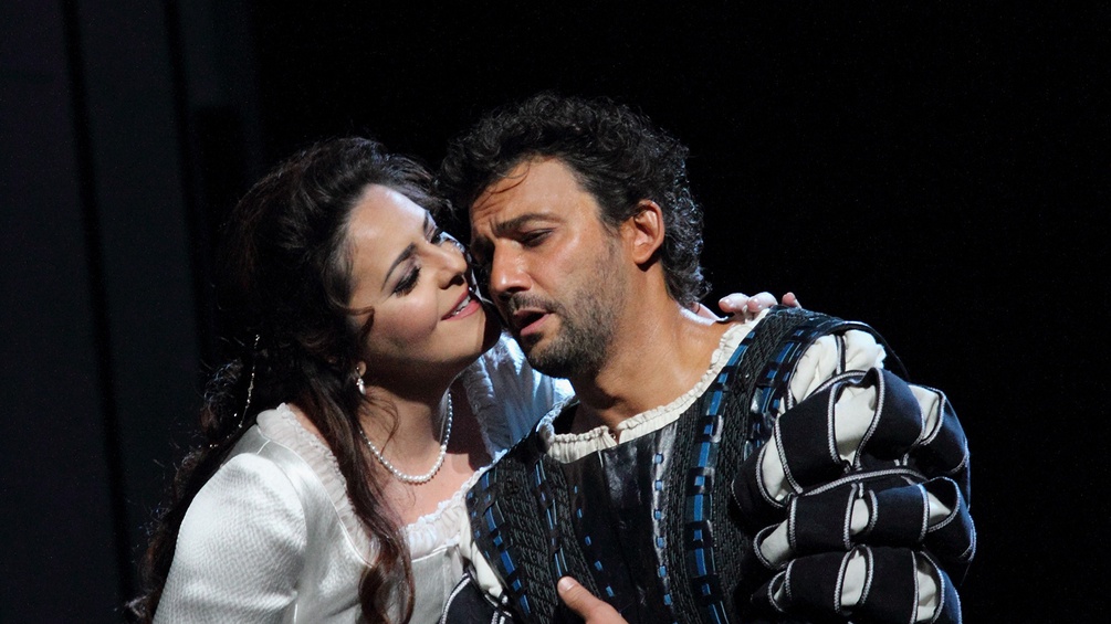   Maria Agresta als Desdemona und Jonas Kaufmann als Otello
