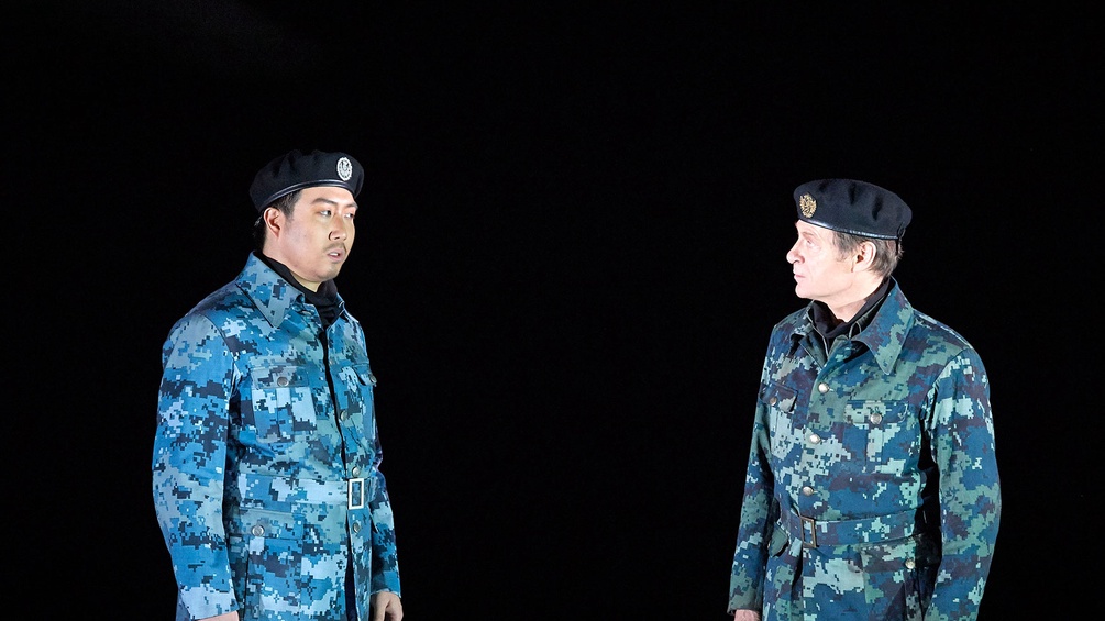 Simon Keenlyside als Macbeth, Jongmin Park als Banquo