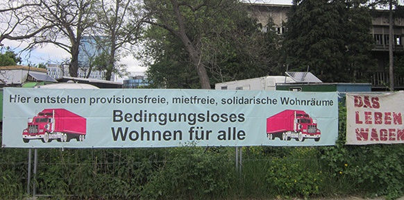 Banner zum Bedingungslosem Wohnen in der Krieau