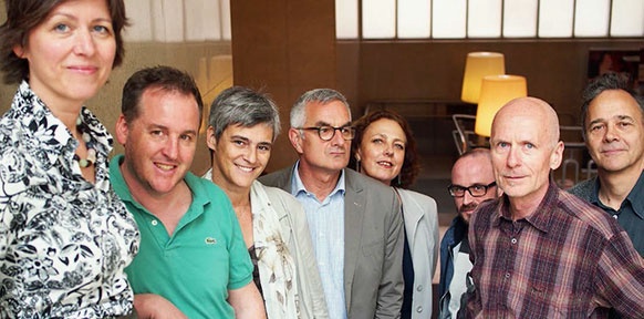 ORF/URSULA HUMMEL-BERGER Eva Roither, Matthias Haydn, Ursula Burkert (verantwortliche Redakteurin), Winfried Schneider, Silvia Lahner, Philip Scheiner, Ernst Weber und Nikolaus Scholz (v. l. n. r.). Leider nicht anwesend, da zurzeit des Fototermins auf Reisen in Georgien, Marokko