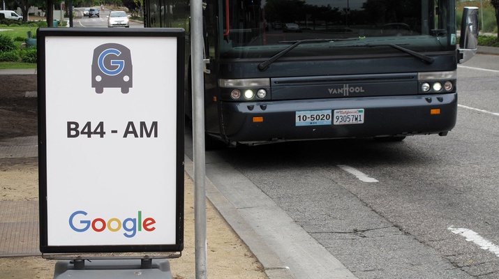 Google Bus-Stop Mountain View