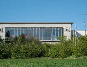 Sendergebäude am Wiener Bisamberg