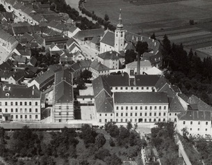 PICTUREDESK.COM/ÖNB-BILDARCHIV/AUSTRO FLUG Altes Foto der Tabakfabrik Fürstenfeld