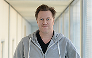 Nicholas Ofczarek