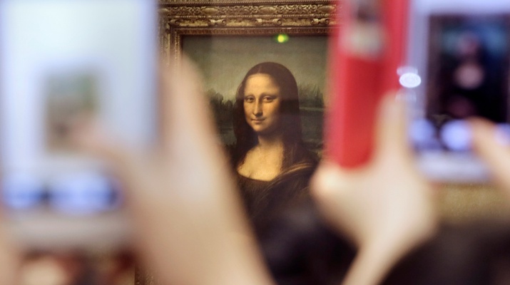 Mona Lisa im Louvre ausgestellt