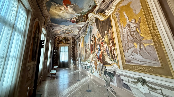 Wandgemälde in Udine