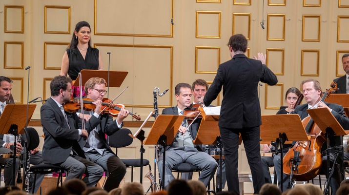Tanja Ariane Baumgartner (Mezzosopran), Maxime Pascal (Dirigent)