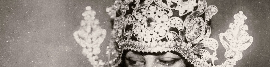 Die Opernsängerin Maria Nemeth als Turandot, 1931