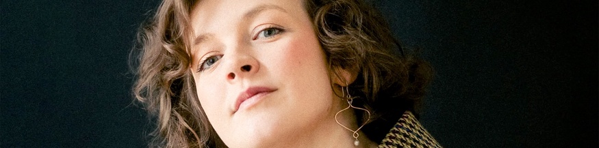 THERESA PEWAL Maria Ladurner