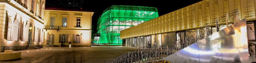 Der Campus der KUG bei Nacht