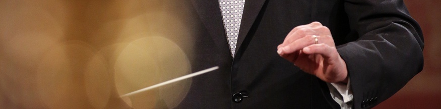 Zubin Meetha beim Dirigieren