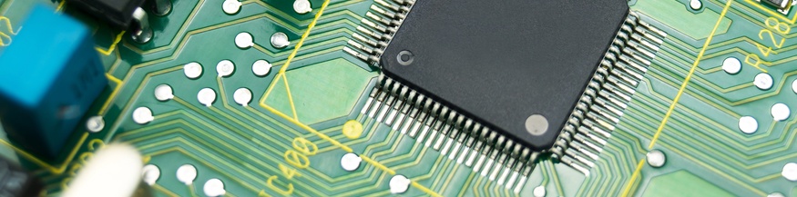 Mikrochip auf einer Platine
