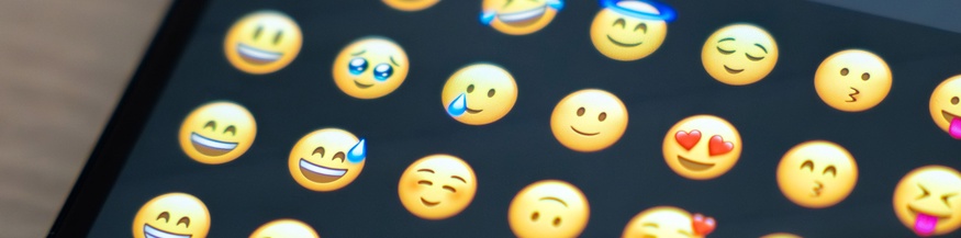 Emojis auf einem Smartphone-Display
