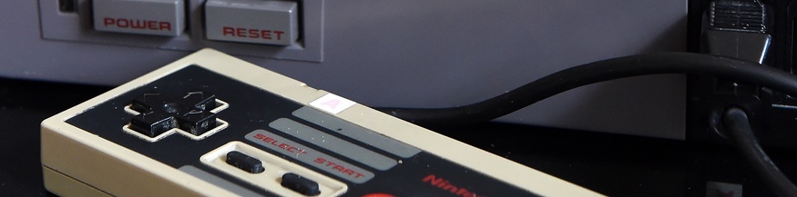 Alte Nintendo-Spielkonsole