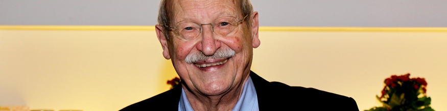 Reinhard Urbach