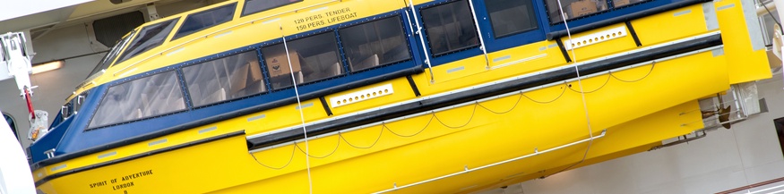 Rettungsboot der Marke Palfinger