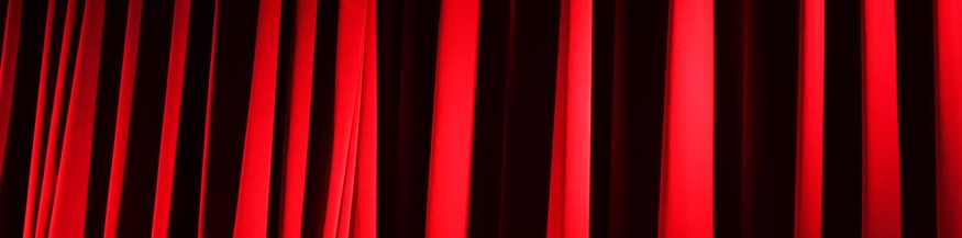Roter Samtvorhang