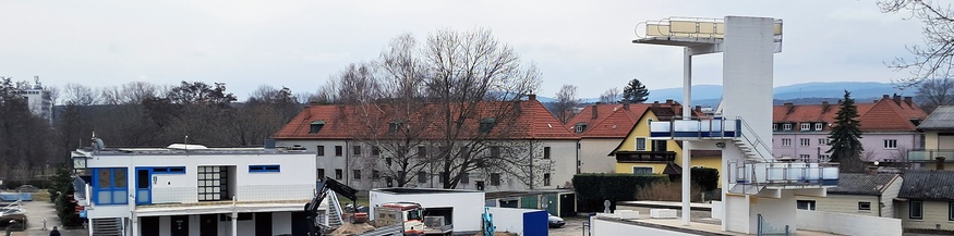 Sprungturm im ehemaligen Ternitzer Freibad