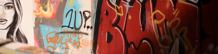 Foto: Graffiti auf einer einer Hauswand