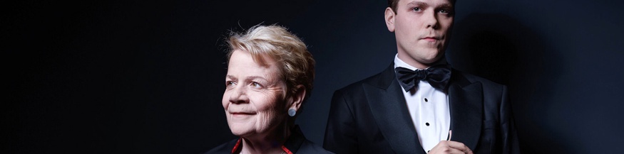 Bild: Marin Alsop und Szymon Nehring