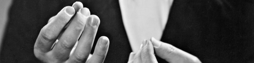 Hände von Ferdinand Marian in "Jud Süß", 1940