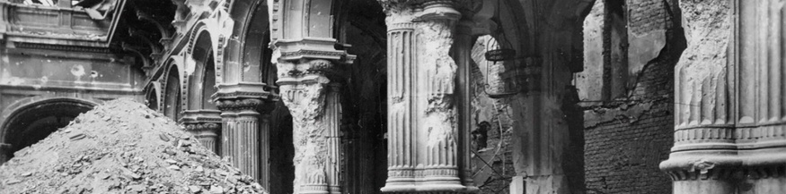 ÖNB Bombenschäden an der Wiener Staatsoper, 1945