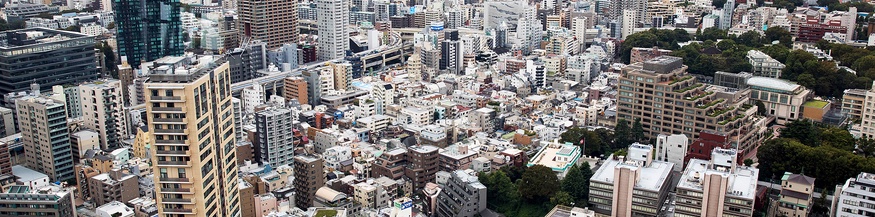 Ein Blick auf Tokio von einem Hochhaus aus