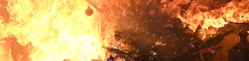 Brennender Christbaum