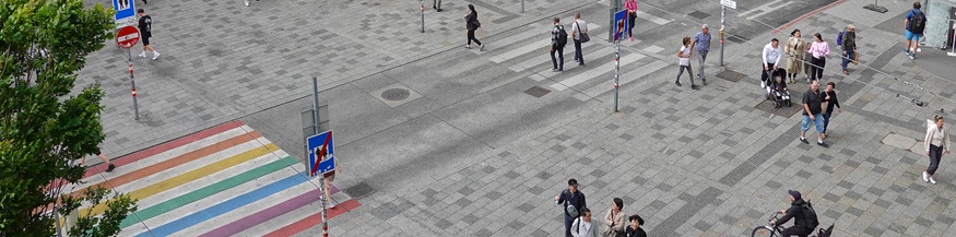 Passanten auf der Mariahilfer Straße