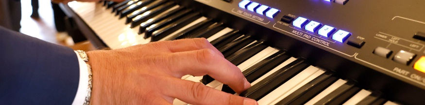 Alleinunterhalter am Keyboard