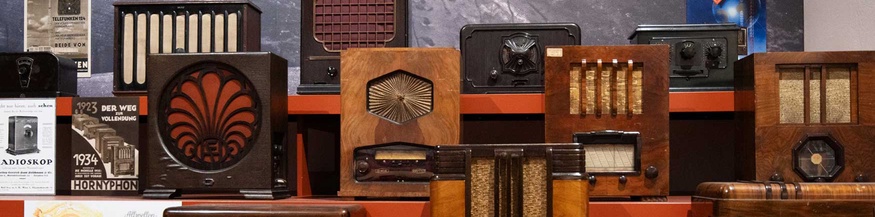 Alte Radios: Ausstellungsansicht