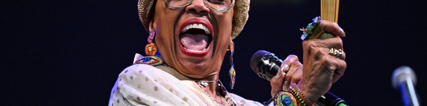 Dee Dee Bridgewater