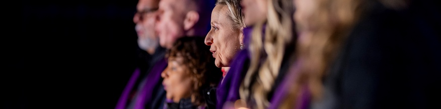 Chor singt Weihnachtslieder