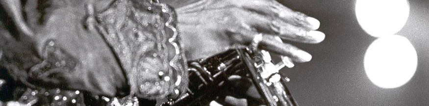 Hände und Trompete von Miles Davis