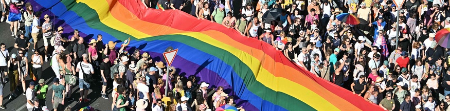 Regenbogenparade in Budapest, Juni 2025