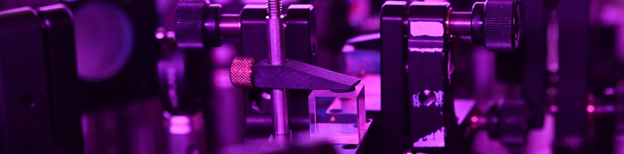 Strahlteiler, der die Intensität unter den einzelnen Lichtteilchenquellen aufteilt