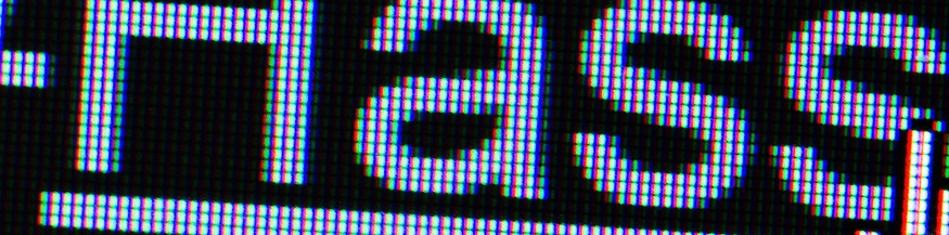Der Schriftzug "#Hass" auf einem Bildschirm