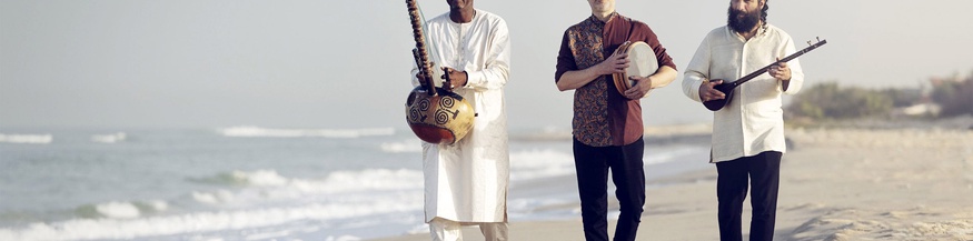 Kiya Tabassian, Ablaye Cissoko und Patrick Graham