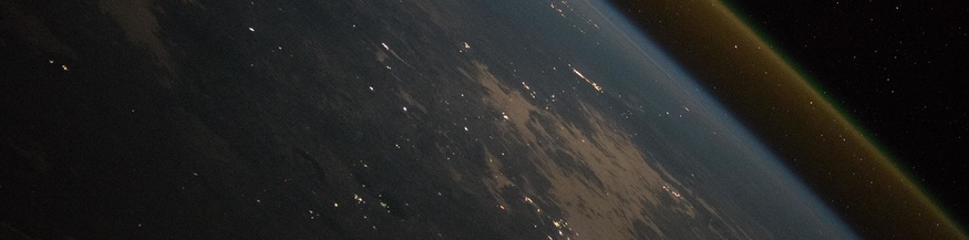 Blick auf die Erde aus dem All