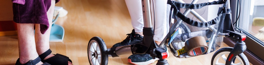 Pflegesituation, Rollator