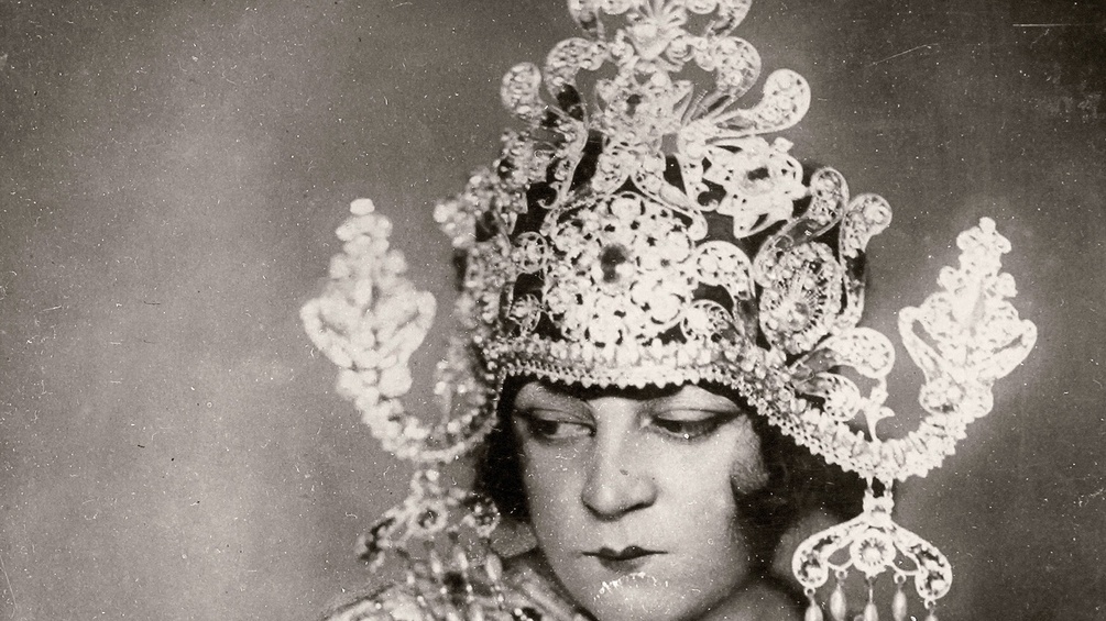 Die Opernsängerin Maria Nemeth als Turandot, 1931
