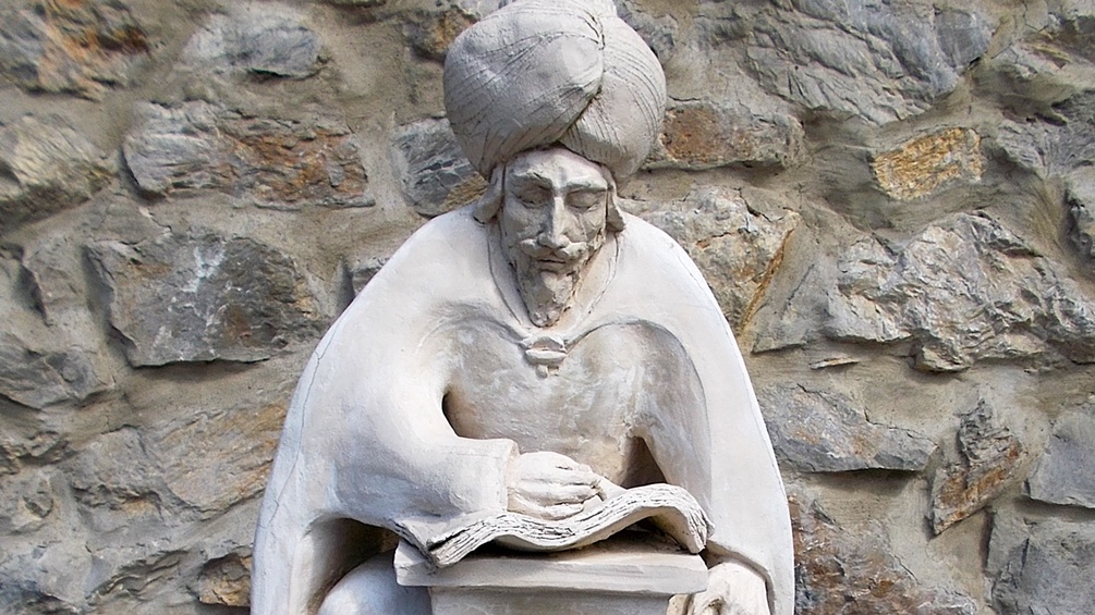 Statue von Evliya Çelebi in Ungarn