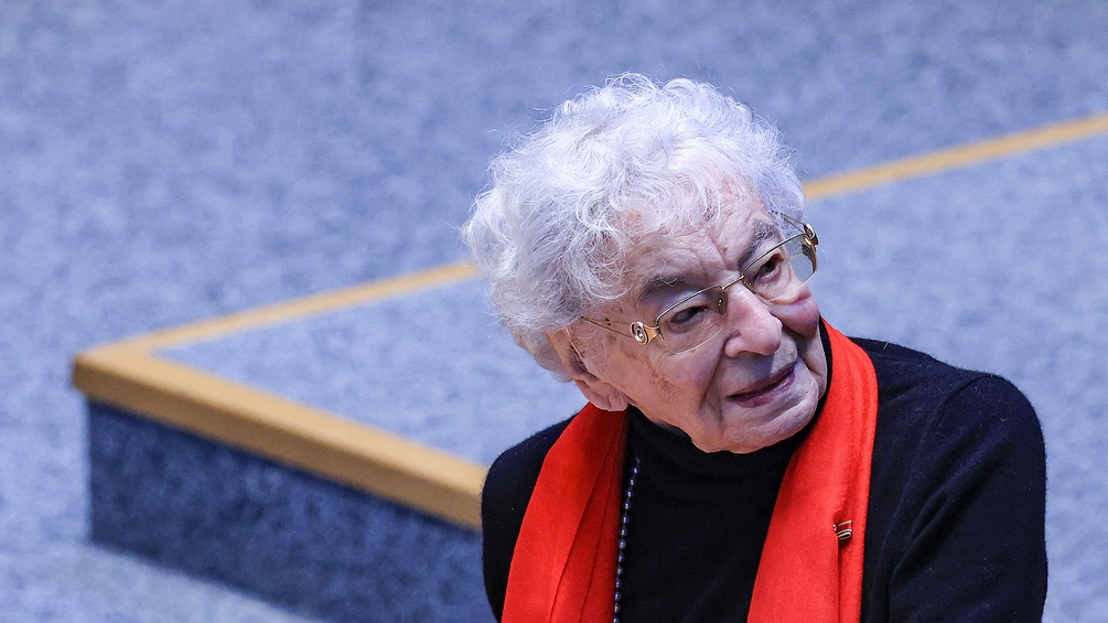Ruth Weiss