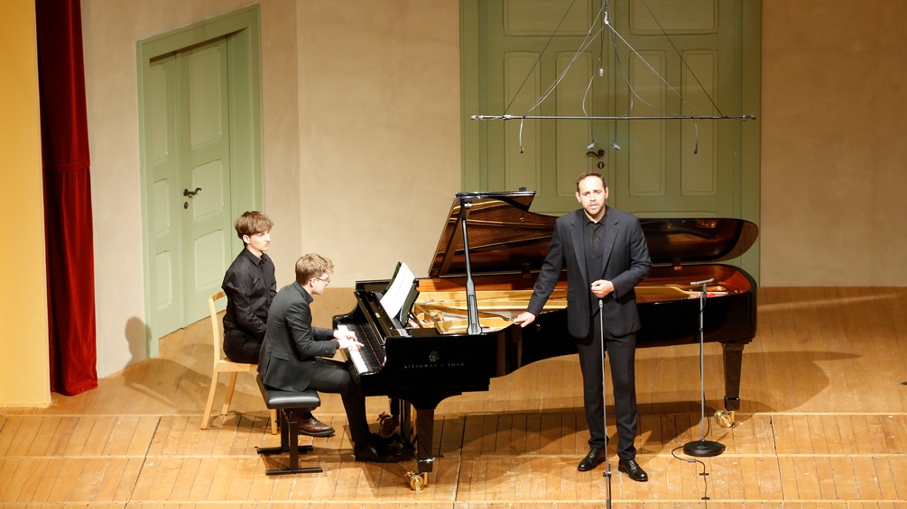 SCHUBERTIADE HOHENEMS Liviu Holender, Bariton; Lukas Rommelspacher, Klavier