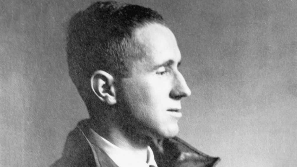 Bertolt Brecht, 1927