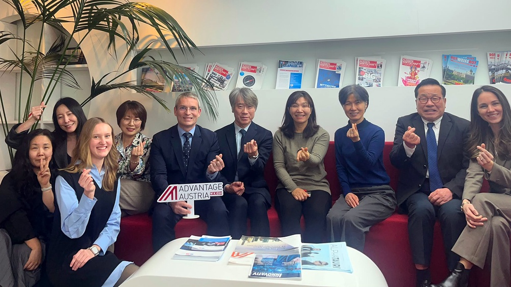 Hannah Mayr, Gruppenbild in Südkorea