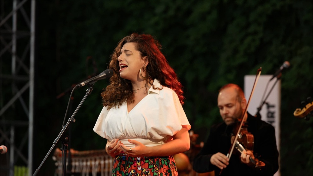 Júlia Kozáková und Band bei Glatt & Verkehrt 2026