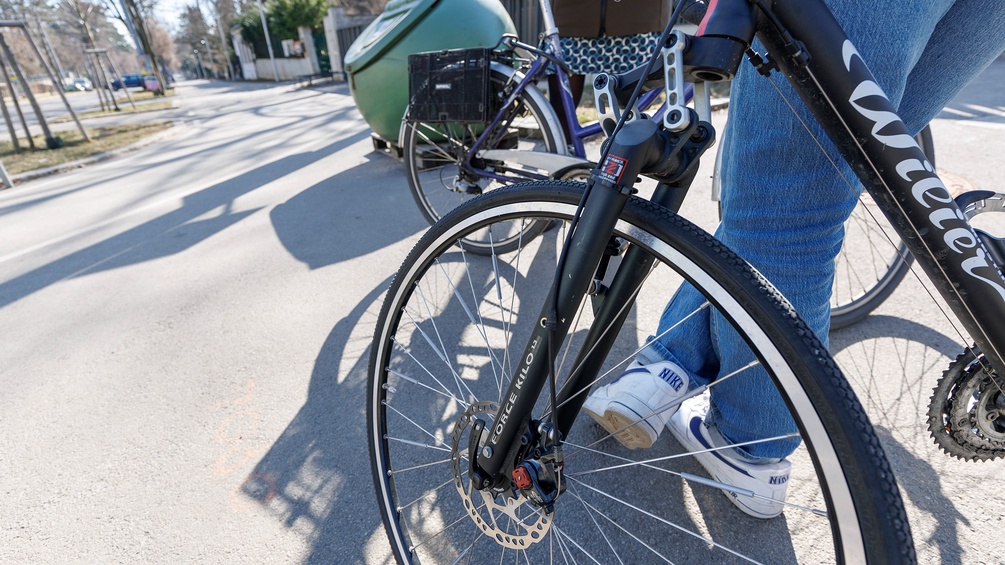 PICTUREDESK.COM/TOBIAS STEINMAUER Fahrrad in Wien