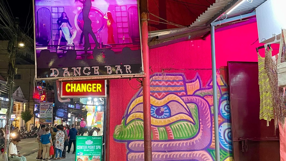 Dance Bar, Streetlife in Nepal