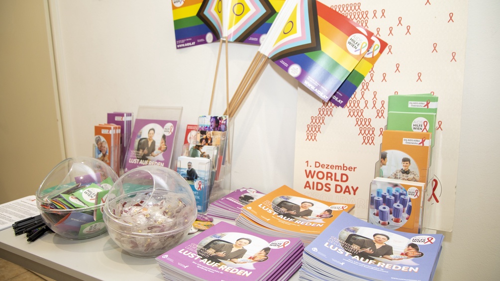 Welt-Aidstag 2025, Infotisch